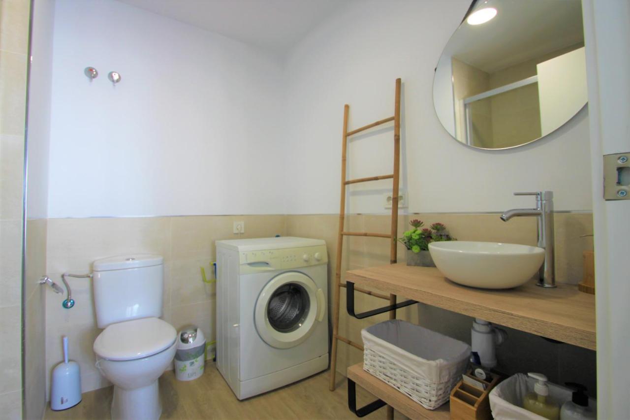 Estudio Casaturis En Planta 18 En Pleno Centro De A106 Apartament *