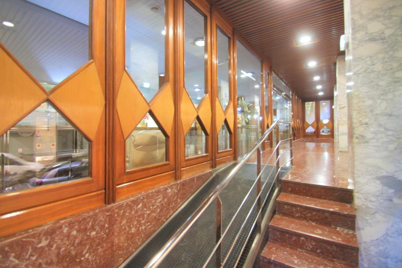 Apartament Estudio Casaturis En Planta 18 En Pleno Centro De A106 *