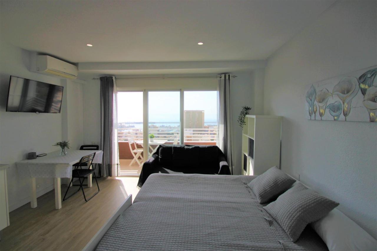 Estudio Casaturis En Planta 18 En Pleno Centro De A106 Appartement